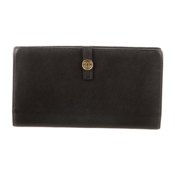 CHANEL Handbags - Authentic Chanel Black Leather CC Emblem Wallet